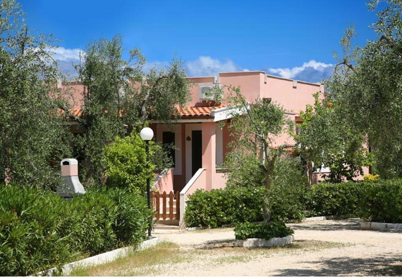 Tenuta Padre Pio Vieste Exterior photo